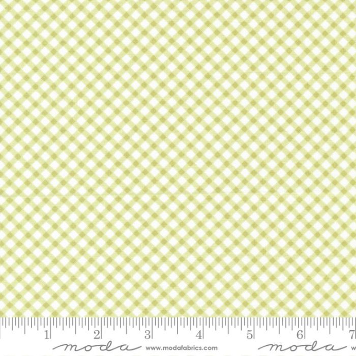 Moda Fabrics Ellie Gingham Green