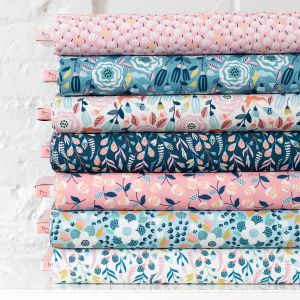 Felicity Fabrics Fat Quarter Bundle Rose Garden