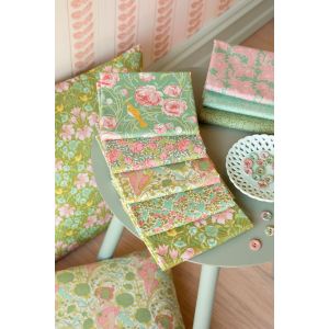 Tilda Fat Quarter Bundle  Songbird Green