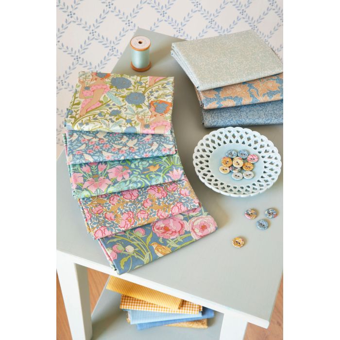 Tilda Fat Quarter Bundle Songbird Blue