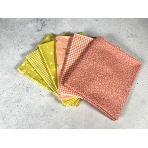Moda Fabrics Fat Quarter Bundle Seashore Drive Citrine Cantaloupe