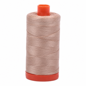 Aurifil Garn Beige